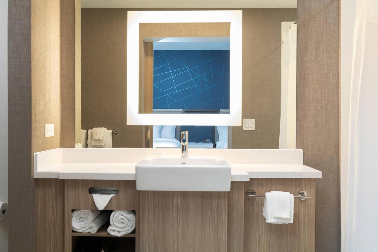Springhill Suites By Marriott Cape Canaveral Cocoa Beach Exterior photo
